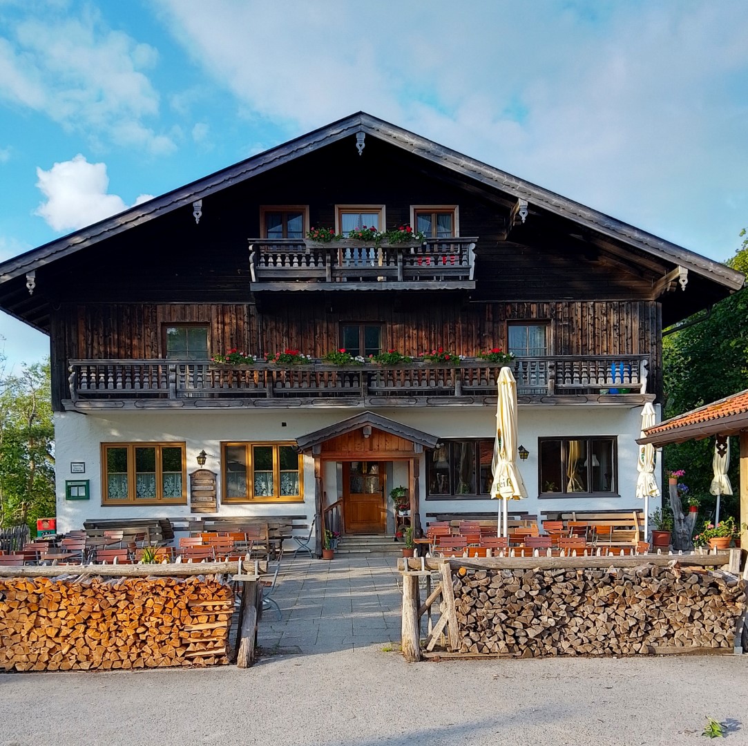 Haus-Hocheck-1 Berggasthof Hocheck am Auerberg